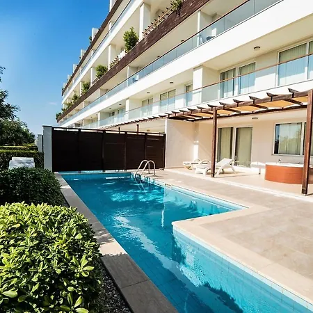 Babylon 2 Luxury Side